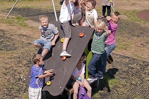 panel-de-escalada-infantil-j254