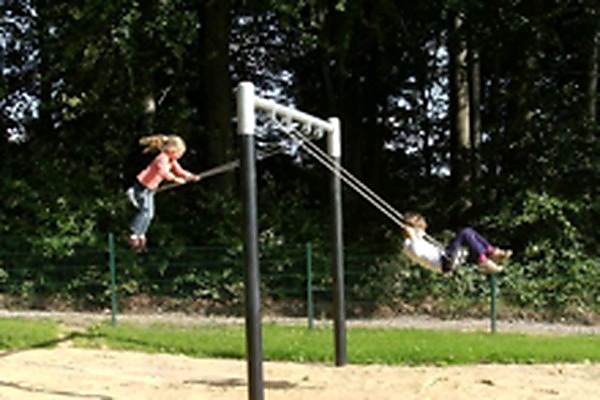 columpio-infantil-de-dos-postes-j477