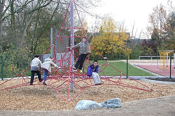 smb-piramide-de-cuerda-09-22-110